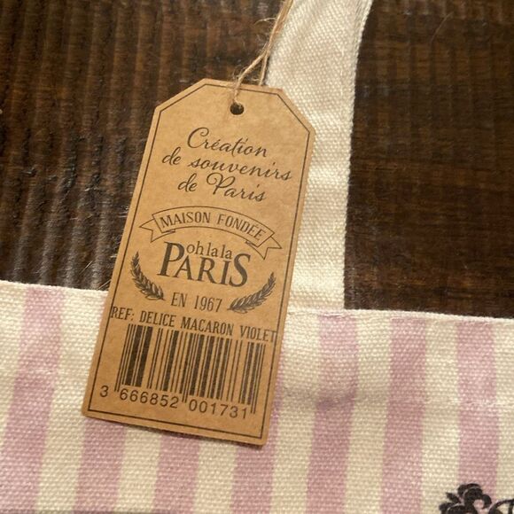 Paris Print Pink and white Tote Bag Macarons - Picture 3 of 5